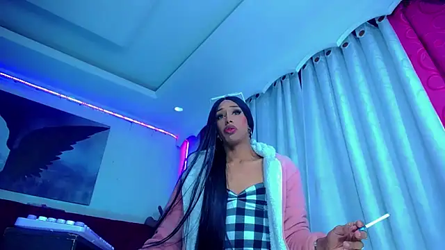 NahomiCamper online show from 09/13/25, 11:48