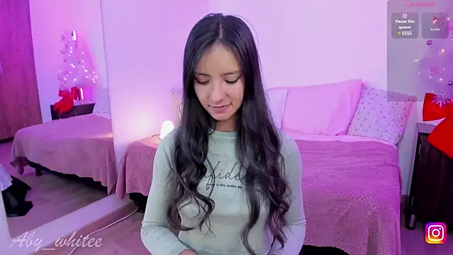Snapshot of AbyWhitee chatting on 01/10/25, 09:55 AbyWhitee online show from 01/10/25, 09:55