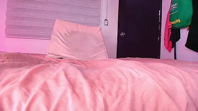 kata hazel online show from 10/01/25, 07:09