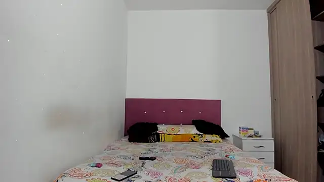 HeellBoy  online show from 02/25/26, 05:00