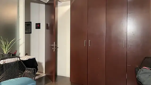 alanan881 online show from 02/28/26, 03:07