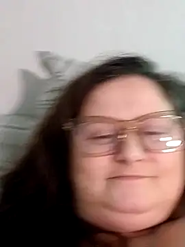 staceysmomfow online show from 01/20/25, 04:43