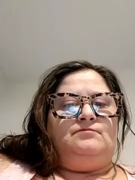staceysmomfow online show from 01/21/25, 01:39