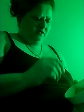 staceysmomfow online show from 01/23/25, 03:16