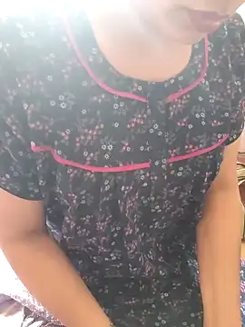 Snapshot of samitasharma chatting on 01/29/25, 06:12 samitasharma online show from 01/29/25, 06:12