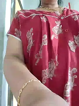 Snapshot of samitasharma chatting on 10/09/25, 05:49 samitasharma online show from 10/09/25, 05:49