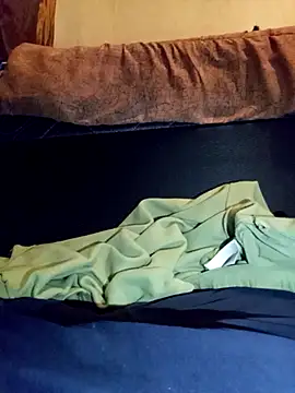 Snapshot of Thickcockzivyy chatting on 02/21/25, 01:44 Thickcockzivyy online show from 02/21/25, 01:44