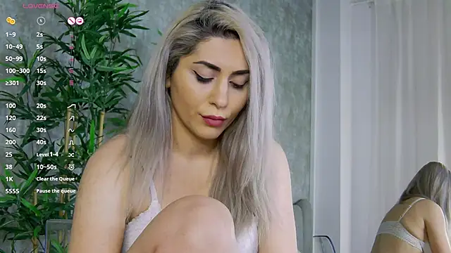 CelineMeyerr online show from 02/18/25, 06:26