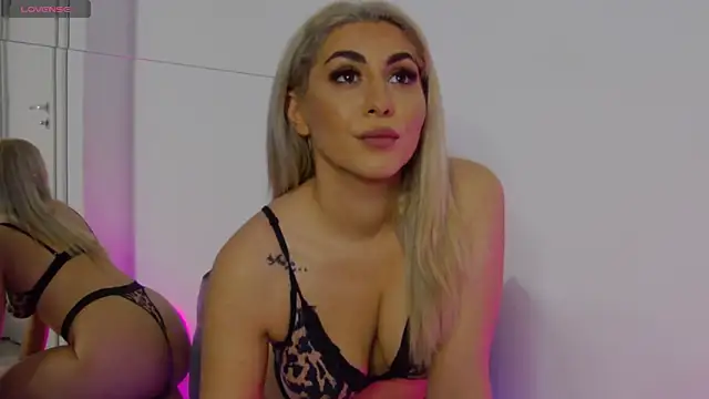 CelineMeyerr online show from 12/16/25, 06:29