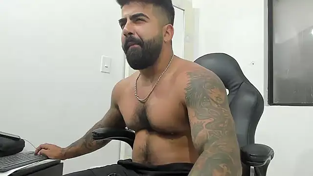 Snapshot of Lyon_vach chatting on 02/27/25, 06:53 Lyon vach online show from 02/27/25, 06:53