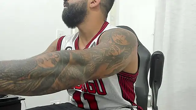 Snapshot of Lyon_vach chatting on 03/09/25, 07:48 Lyon vach online show from 03/09/25, 07:48