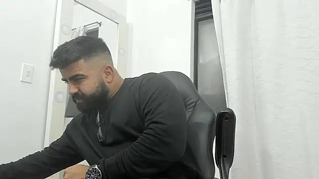 Snapshot of Lyon_vach chatting on 03/11/25, 09:59 Lyon vach online show from 03/11/25, 09:59