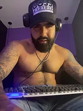 Snapshot of Lyon_vach chatting on 09/27/25, 11:21 Lyon vach online show from 09/27/25, 11:21