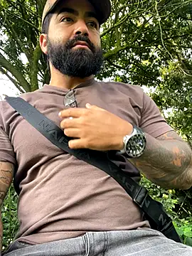 Snapshot of Lyon_vach chatting on 10/26/25, 01:39 Lyon vach online show from 10/26/25, 01:39