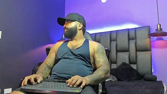 Lyon vach online show from 02/25/26, 12:20