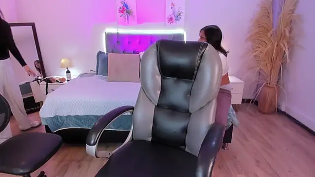 Icysweetcam online show from 04/09/26, 11:48