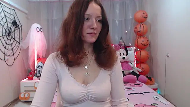 BarbaraStily online show from 10/18/25, 08:04