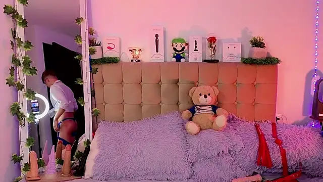 PRINCE STEV online show from 01/30/25, 04:06