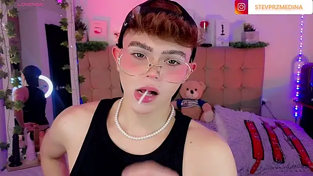 PRINCE STEV online show from 02/01/25, 03:41