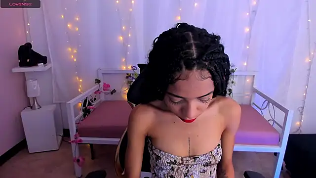 Abigail Wilson  online show from 12/11/24, 09:55