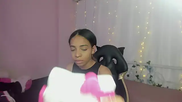 Abigail Wilson  online show from 01/31/25, 08:43