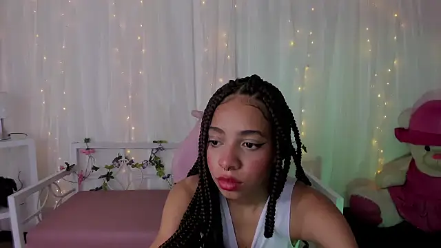 Abigail Wilson  online show from 02/18/25, 11:52