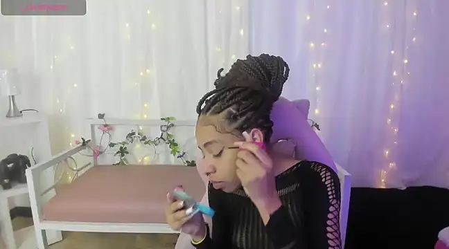 Abigail Wilson  online show from 02/19/25, 08:31