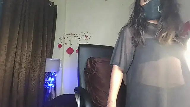 Black-Pearll online show from 03/26/26, 05:02