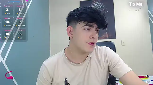 Snapshot of nolan_twink1 chatting on 12/03/24, 05:55 nolan twink1 online show from 12/03/24, 05:55