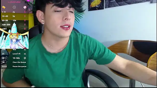 Snapshot of nolan_twink1 chatting on 01/08/25, 05:37 nolan twink1 online show from 01/08/25, 05:37