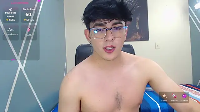 Snapshot of nolan_twink1 chatting on 01/12/25, 08:47 nolan twink1 online show from 01/12/25, 08:47