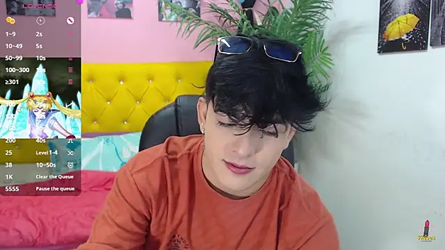 Snapshot of nolan_twink1 chatting on 01/31/25, 05:42 nolan twink1 online show from 01/31/25, 05:42