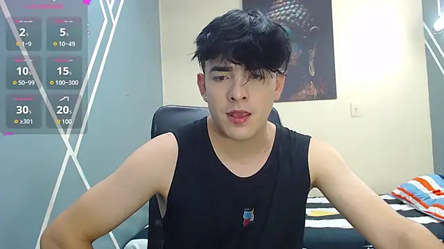 Snapshot of nolan_twink1 chatting on 02/13/25, 05:44 nolan twink1 online show from 02/13/25, 05:44