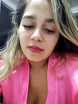 LaurenWelly  online show from 02/07/25, 11:34