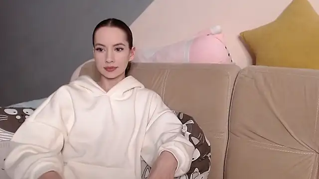 AmbrielHailey online show from 04/28/26, 06:29