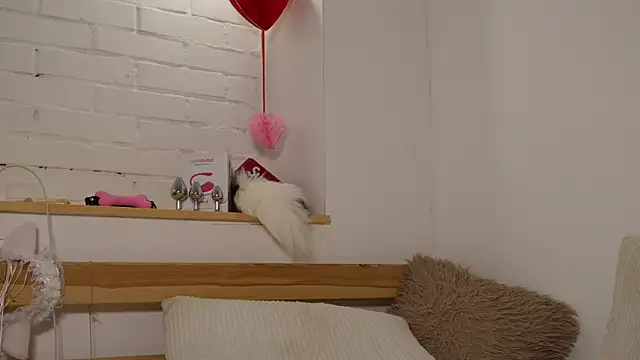 MonicaAsis online show from 01/16/25, 09:19