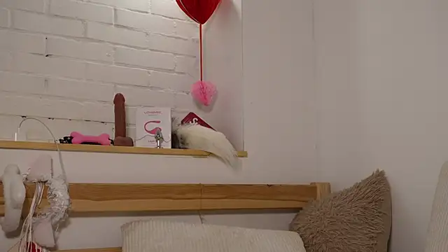 MonicaAsis online show from 01/20/25, 12:15