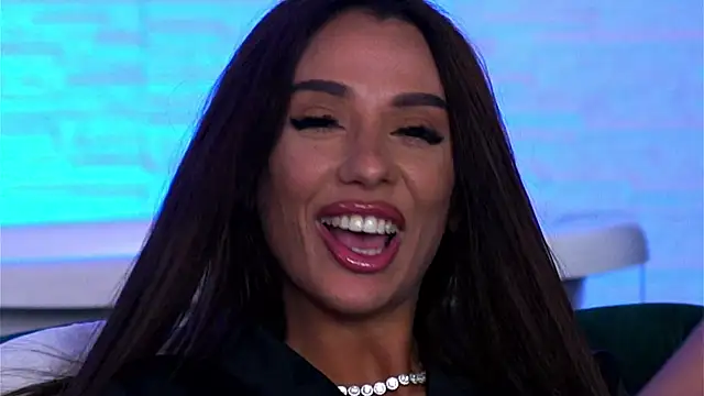 Snapshot of HaylieMilf chatting on 07/05/26, 04:19 HaylieMilf online show from 07/05/26, 04:19