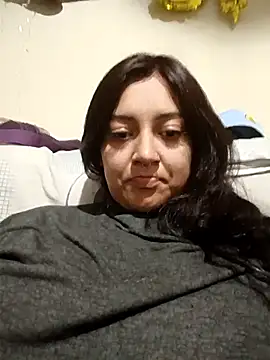 Snapshot of CORALINE_GREYM chatting on 10/01/25, 03:45 CORALINE GREYM online show from 10/01/25, 03:45