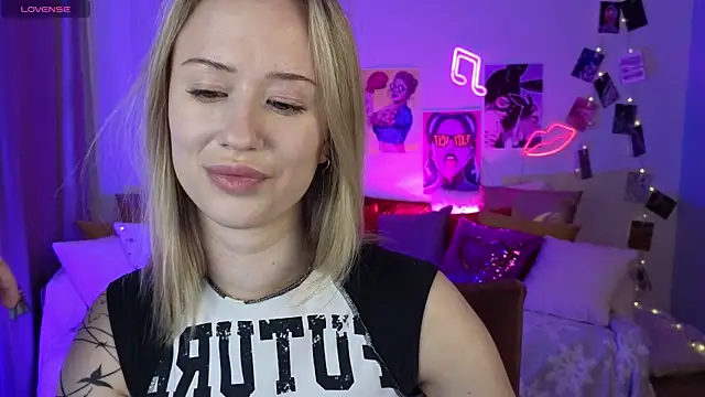 SashaBrooks online show from 01/13/26, 02:00