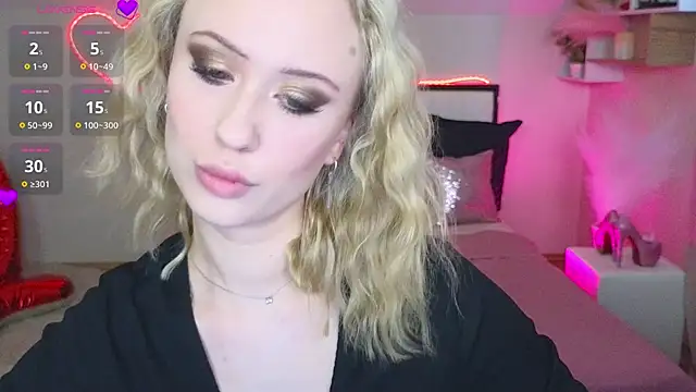 Snapshot of SashaBrooks chatting on 02/14/26, 01:52 SashaBrooks online show from 02/14/26, 01:52