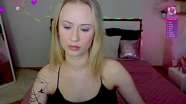 SashaBrooks online show from 04/07/26, 02:06