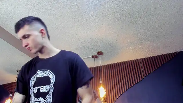 JacksonOlsenn online show from 03/08/25, 06:37