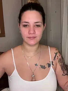 susanahart online show from 12/12/24, 01:06