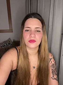 susanahart online show from 12/22/24, 01:55