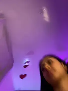 maddy bronw  online show from 02/08/25, 02:26