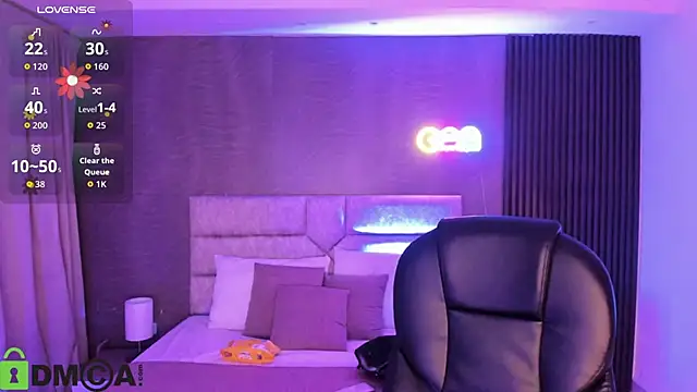 Cristal  adams online show from 11/05/25, 12:05