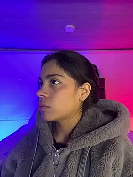 NINA 18 YEARS online show from 01/15/26, 10:57