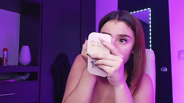 TinaJonnes  online show from 03/16/26, 07:45