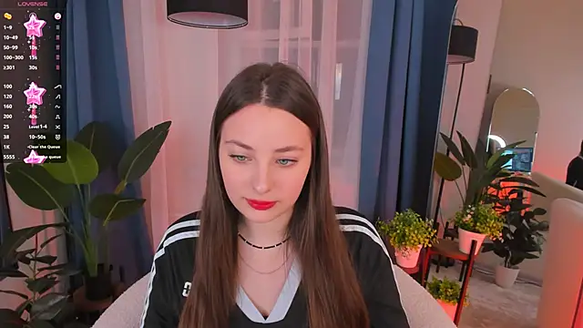 MoonLissa online show from 12/02/24, 01:35